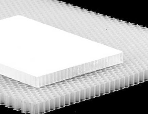 Transparan Hot Melt Adhesive Film Kekuatan Kulit Yang Sangat Baik